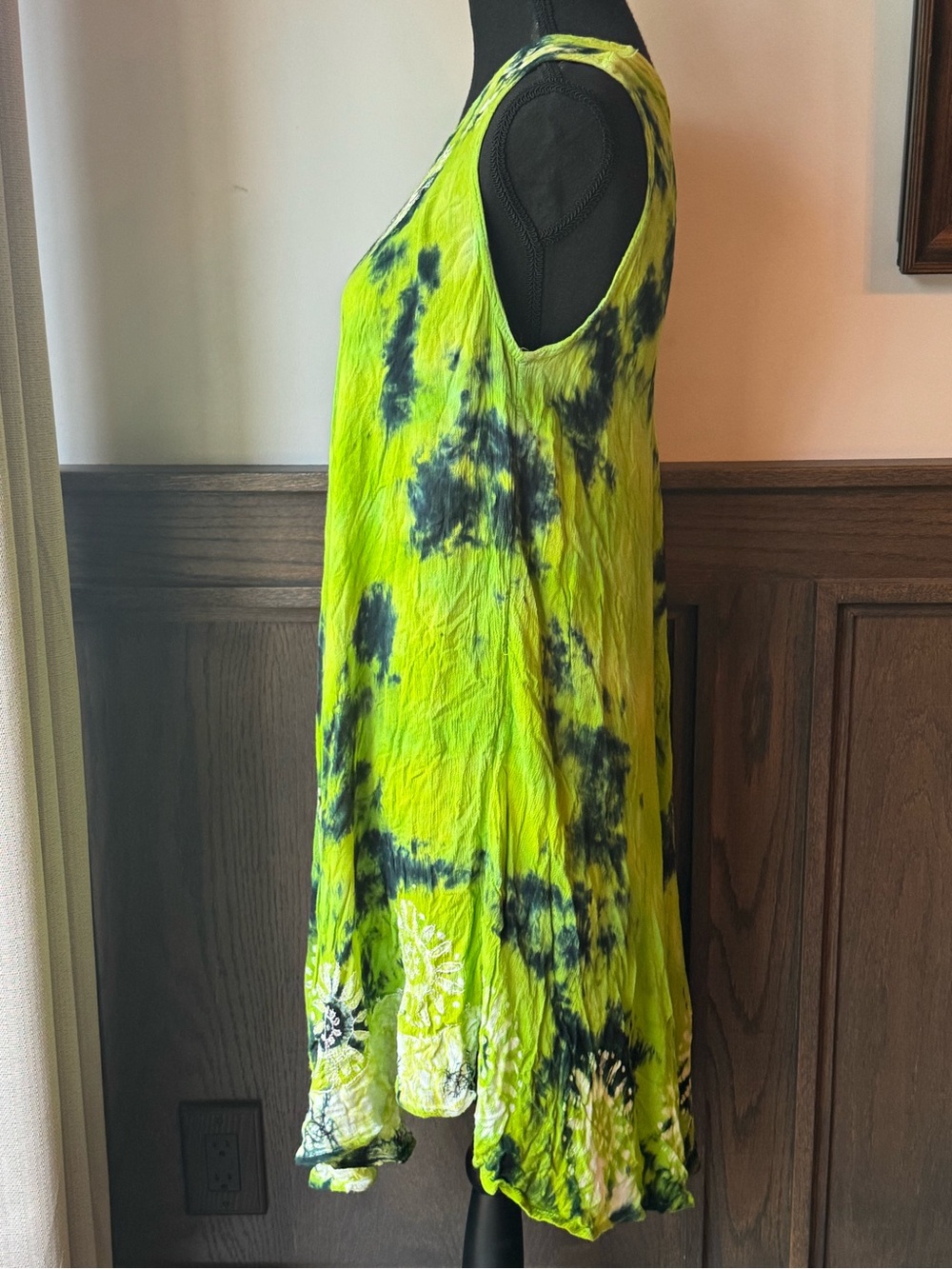 Bright Lime Tie-Dye Asymmetrical Sleeveless Dress - Picture 4 of 8